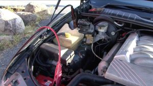 Battery-Services-Marshall-Batteries-Jumpstart-car-donor-vehicle